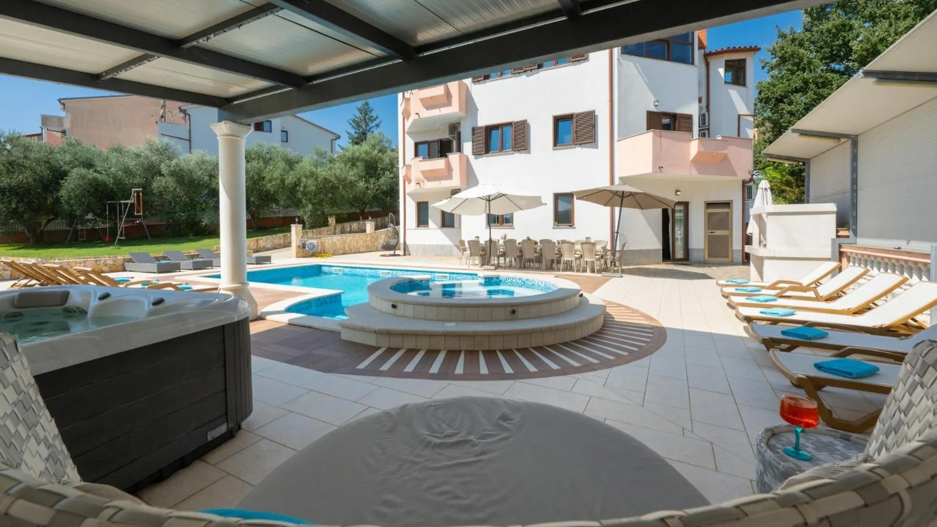 Villa Lealeana In Pula,Istrien 0*, Pula Hırvatistan